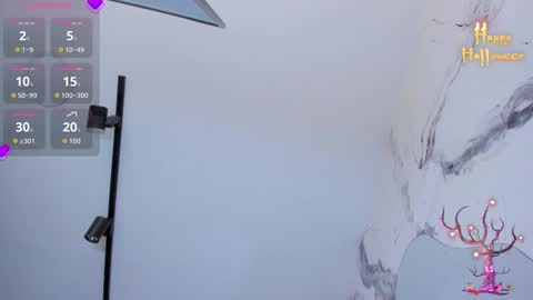 Snapshot of dalaymoore chatting on October 19, 2025, 7:36 pm Dalay online show from October 19, 2025, 7:36 pm