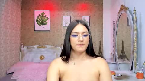 Snapshot of dali_collin chatting on October 10, 2025, 5:01 pm dali_collin online show from October 10, 2025, 5:01 pm