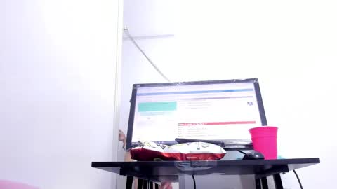 Snapshot of dalia_2 chatting on January 20, 2025, 4:21 am Ren online show from January 20, 2025, 4:21 am