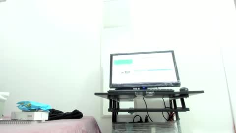 Snapshot of dalia_2 chatting on September 10, 2025, 12:10 am Ren online show from September 10, 2025, 12:10 am