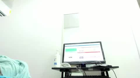 Snapshot of dalia_2 chatting on September 11, 2025, 11:49 pm Ren online show from September 11, 2025, 11:49 pm