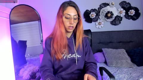 Snapshot of dalia_garrett chatting on January 29, 2025, 1:37 am Dalia online show from January 29, 2025, 1:37 am