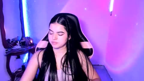 Snapshot of daliaapril22 chatting on March 22, 2026, 7:39 pm Dalia April online show from March 22, 2026, 7:39 pm