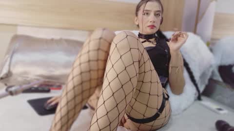 leila williams online show from April 11, 2026, 9:57 am