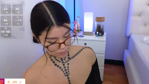 Dalia online show from January 6, 2025, 4:02 pm