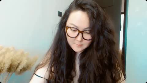 Dali online show from October 8, 2025, 6:22 am