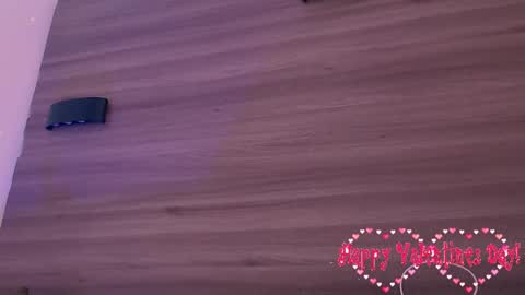         online show from February 15, 2026, 7:51 am