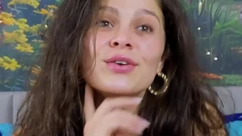 Snapshot of damedefeu chatting on January 21, 2025, 11:24 am damedefeu online show from January 21, 2025, 11:24 am