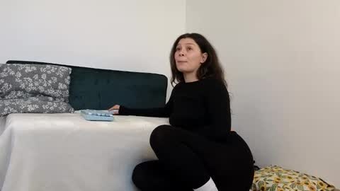 damedefeu online show from March 20, 2026, 7:46 am