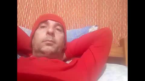 Snapshot of damian_2025 chatting on October 31, 2025, 3:40 am damian_2025 online show from October 31, 2025, 3:40 am