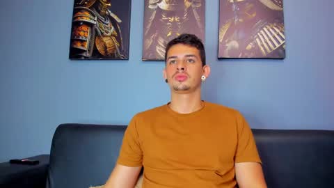 Snapshot of damian__oliver chatting on February 24, 2025, 8:17 am Damian Oliver online show from February 24, 2025, 8:17 am