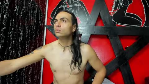 damian_and_tiana online show from April 18, 2026, 12:09 pm