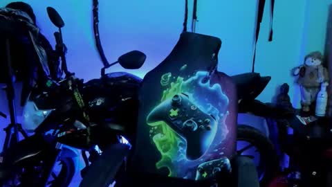 Damian torner online show from October 15, 2025, 10:15 am