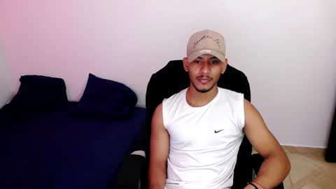 instagram damiannreed. online show from February 25, 2026, 4:49 pm