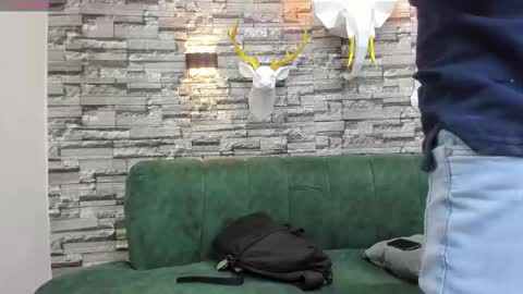 Snapshot of damibright chatting on October 24, 2025, 6:15 pm LIAM online show from October 24, 2025, 6:15 pm