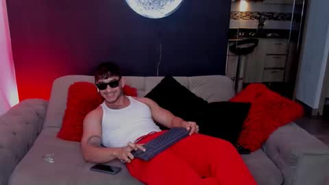 Snapshot of dammianmilleroficial chatting on February 2, 2026, 11:25 pm INSTAGRAM DAMMIANMILLEROFICIAL online show from February 2, 2026, 11:25 pm