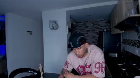 Snapshot of dammianmilleroficial chatting on February 7, 2026, 11:58 am INSTAGRAM DAMMIANMILLEROFICIAL online show from February 7, 2026, 11:58 am