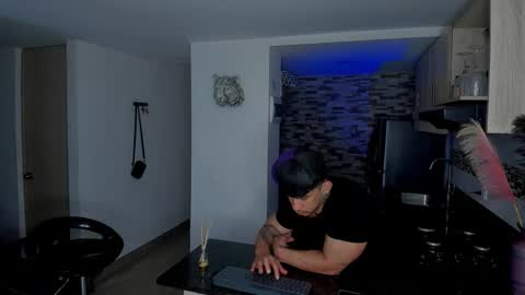 Snapshot of dammianmilleroficial chatting on February 10, 2026, 3:21 am INSTAGRAM DAMMIANMILLEROFICIAL online show from February 10, 2026, 3:21 am