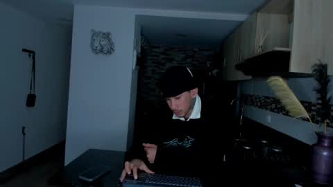 Snapshot of dammianmilleroficial chatting on February 18, 2026, 1:12 am INSTAGRAM DAMMIANMILLEROFICIAL online show from February 18, 2026, 1:12 am