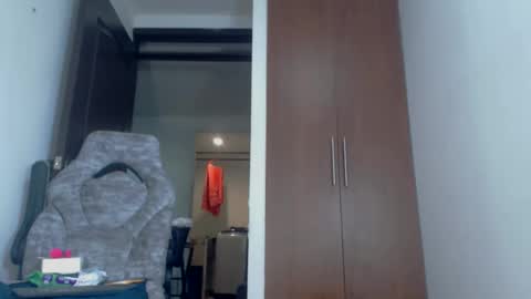 dammuscle online show from March 9, 2026, 2:26 am