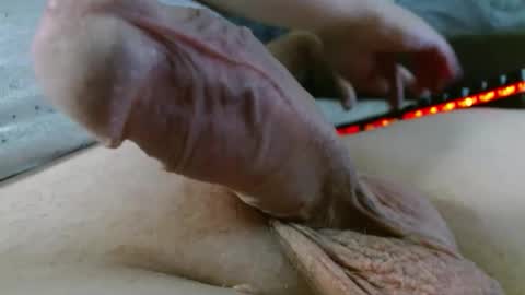 Damocles online show from November 6, 2025, 8:43 pm