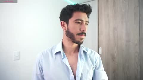 damon_frost online show from January 7, 2025, 2:41 pm