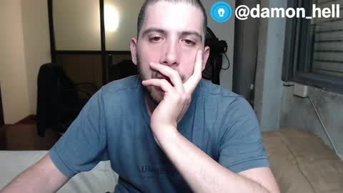 Snapshot of damon_hell chatting on May 2, 2026, 3:55 am Damon online show from May 2, 2026, 3:55 am
