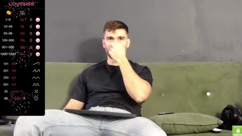 Snapshot of damonking01 chatting on February 6, 2025, 9:32 am Discount ONLYFANS - online show from February 6, 2025, 9:32 am
