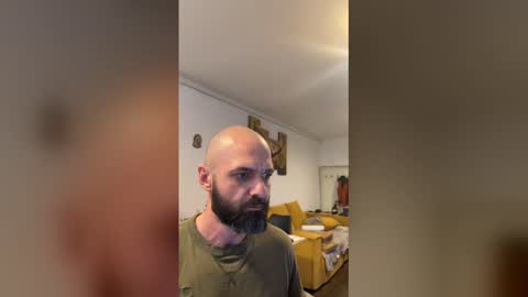 damonsalvatore222 online show from April 23, 2026, 3:41 am