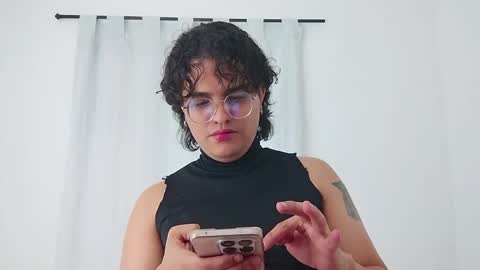 Diane Blosson online show from February 10, 2026, 2:04 am