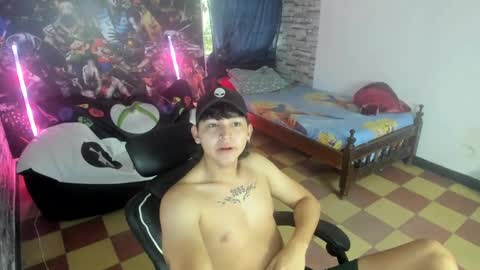 Snapshot of dan_cristancho chatting on September 28, 2025, 1:27 pm dan cristancho online show from September 28, 2025, 1:27 pm