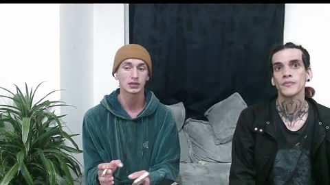 Dan and Noah online show from December 28, 2024, 5:02 am