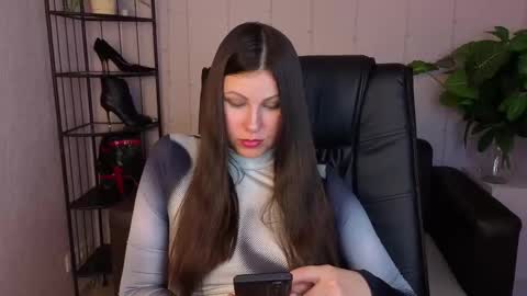 Dana Dom online show from March 26, 2026, 9:37 am