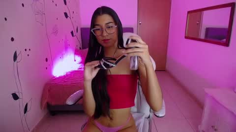 dana_paula online show from January 15, 2025, 11:43 am
