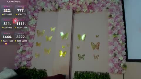 I am Dana  Check mi profile online show from January 14, 2026, 1:17 pm