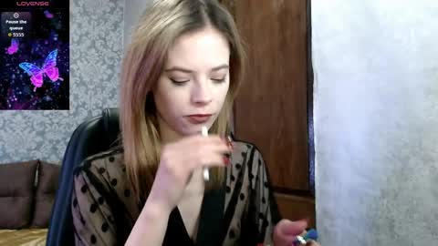 Dana SmileX online show from March 21, 2026, 8:34 pm