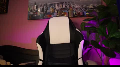 Snapshot of danaa_rouse chatting on February 21, 2026, 5:08 am danaa_rouse online show from February 21, 2026, 5:08 am