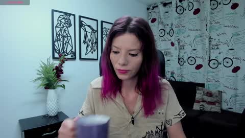 Snapshot of danaarey chatting on January 31, 2025, 11:35 am Danaa Rey online show from January 31, 2025, 11:35 am