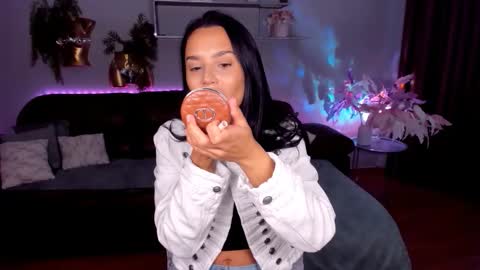 DanaMiers online show from June 3, 2026, 3:42 am