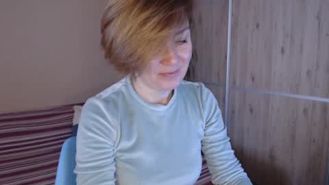 danbie_leen online show from February 27, 2025, 11:10 am