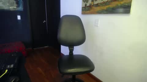 Snapshot of danbury44 chatting on November 6, 2025, 4:19 pm danbury online show from November 6, 2025, 4:19 pm