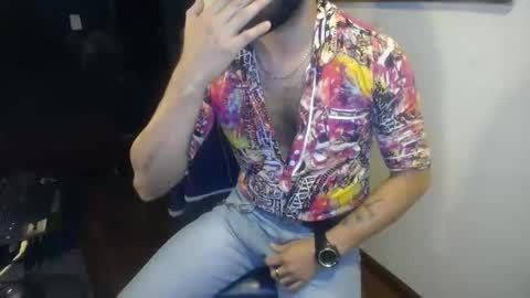 Snapshot of danbury44 chatting on November 11, 2025, 11:05 pm danbury online show from November 11, 2025, 11:05 pm