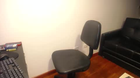 Snapshot of danbury44 chatting on November 15, 2025, 11:43 pm danbury online show from November 15, 2025, 11:43 pm