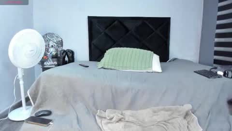 Dancel online show from March 22, 2026, 1:20 am