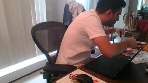 Snapshot of dandyriver chatting on January 15, 2026, 5:38 pm dandyriver online show from January 15, 2026, 5:38 pm