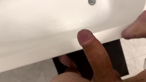 Snapshot of dani2233344543747 chatting on January 16, 2025, 8:36 pm dani2233344543747 online show from January 16, 2025, 8:36 pm