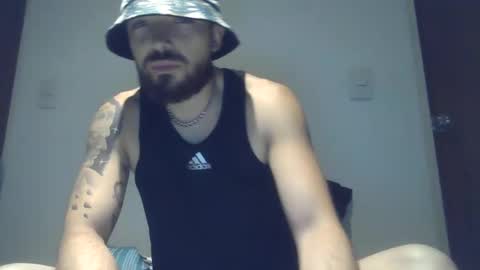 Snapshot of dani3l9905 chatting on October 29, 2025, 4:37 am dani3l9905 online show from October 29, 2025, 4:37 am