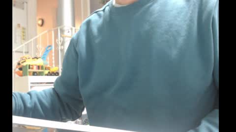 Snapshot of dani_alpina chatting on December 11, 2024, 8:36 am dani_alpina online show from December 11, 2024, 8:36 am