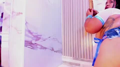 Dani online show from June 10, 2026, 1:39 am