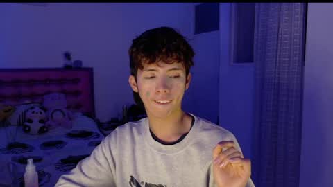 Dani Dancer online show from April 15, 2026, 1:01 am